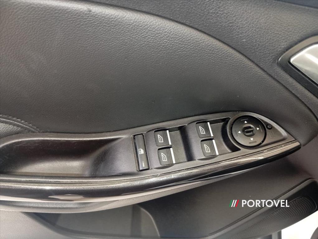 FORD FOCUS 2.0 TITANIUM PLUS 16V FLEX 4P POWERSHIFT 2016/2016