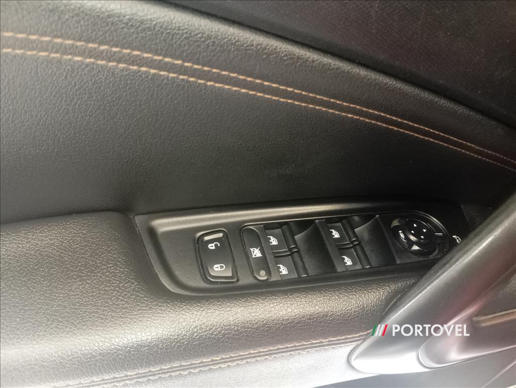 FIAT TORO 2.0 16V TURBO DIESEL VOLCANO 4WD AT9 2016/2017