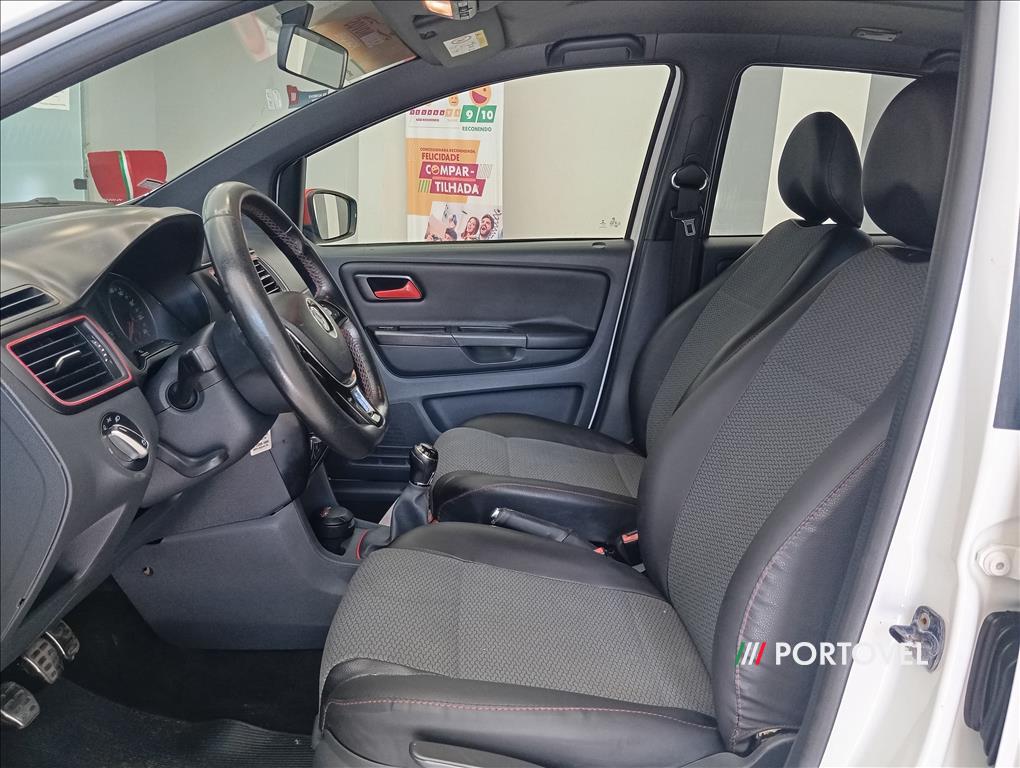 VOLKSWAGEN FOX 1.6 MI ROCK IN RIO 8V FLEX 4P MANUAL 2015/2016