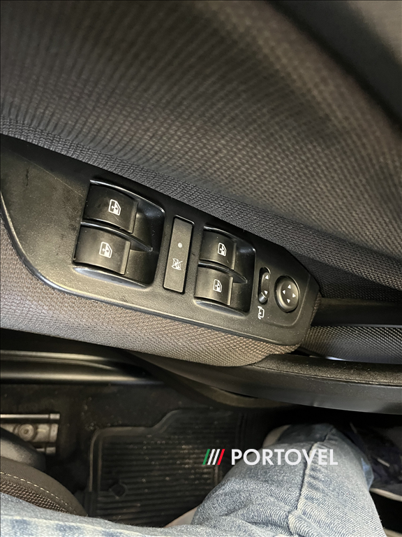 FIAT CRONOS 1.8 E.TORQ FLEX PRECISION AT6 2018/2019