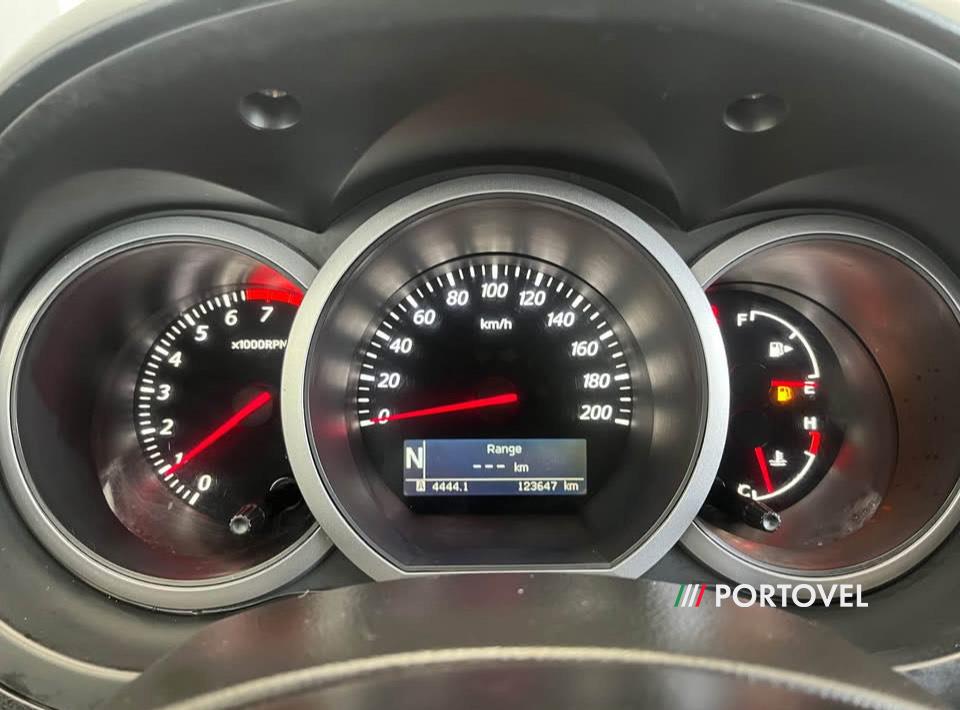 SUZUKI GRAND VITARA 2.0 4X2 16V GASOLINA 4P AUTOMÁTICO 2011/2012