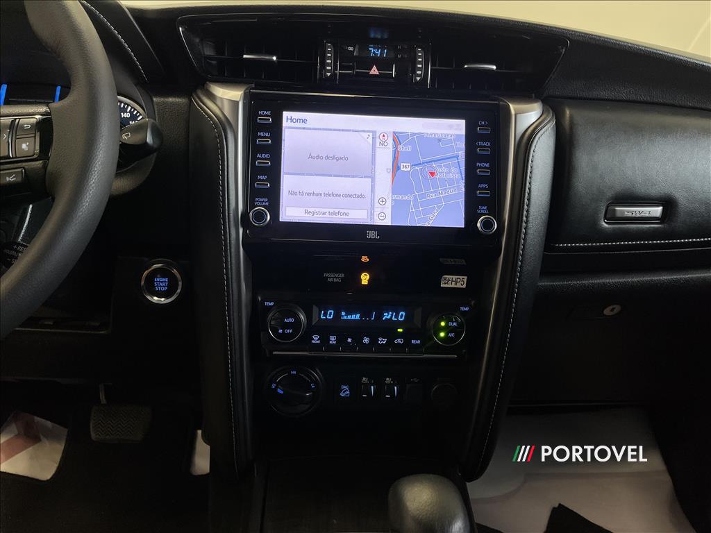 TOYOTA HILUX 2.8 D-4D TURBO DIESEL CD SRX 4X4 AUTOMÁTICO 2022/2022