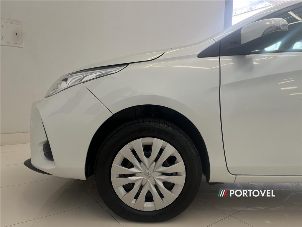 TOYOTA YARIS 1.5 16V FLEX SEDAN XL LIVE MULTIDRIVE 2022/2023